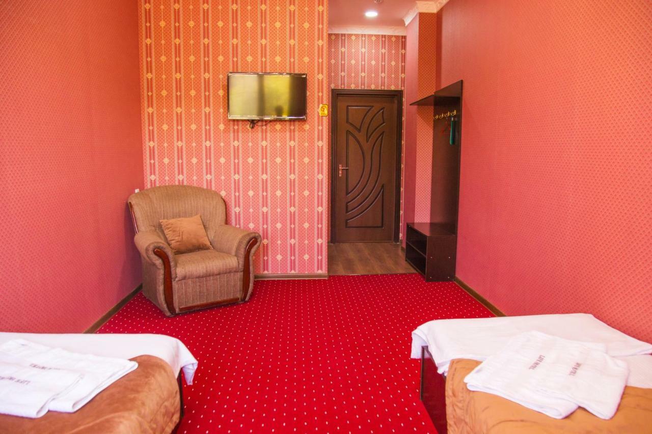 Hotel Life Aktepa-Chigatay Exteriér fotografie